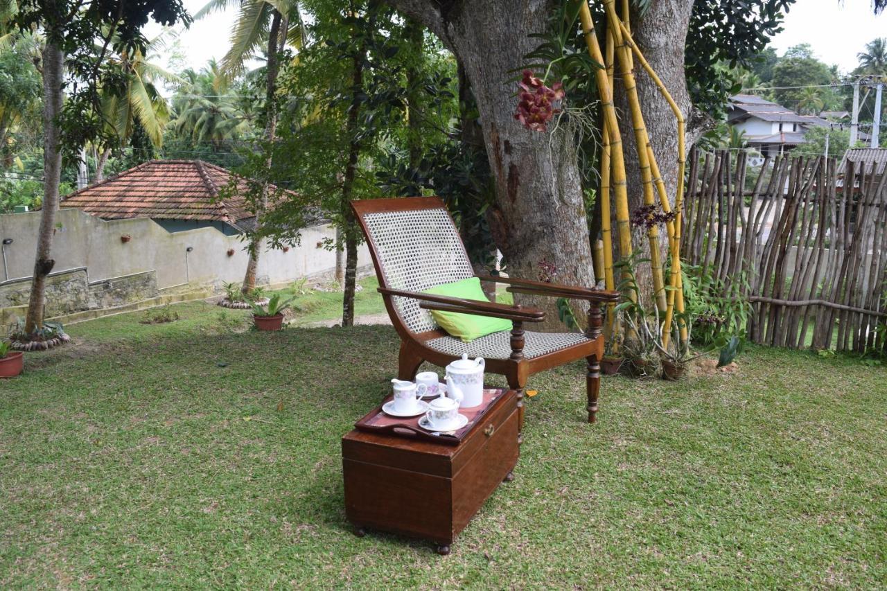 Muthu Nila Villas- Mirissa Exterior photo